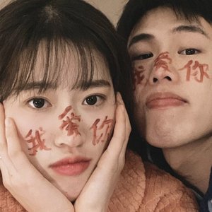 疯狂四P群体交乱
